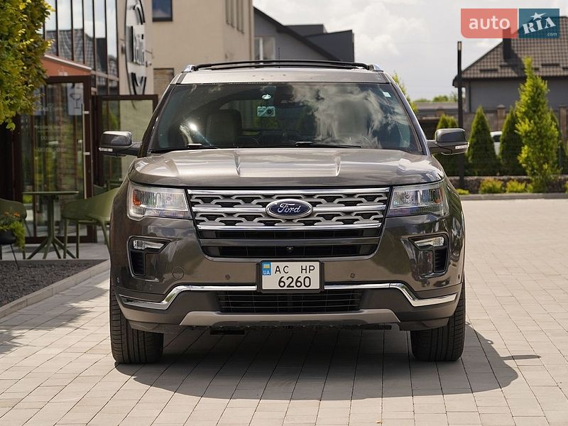 Позашляховик / Кросовер Ford Explorer 2018 в Луцьку