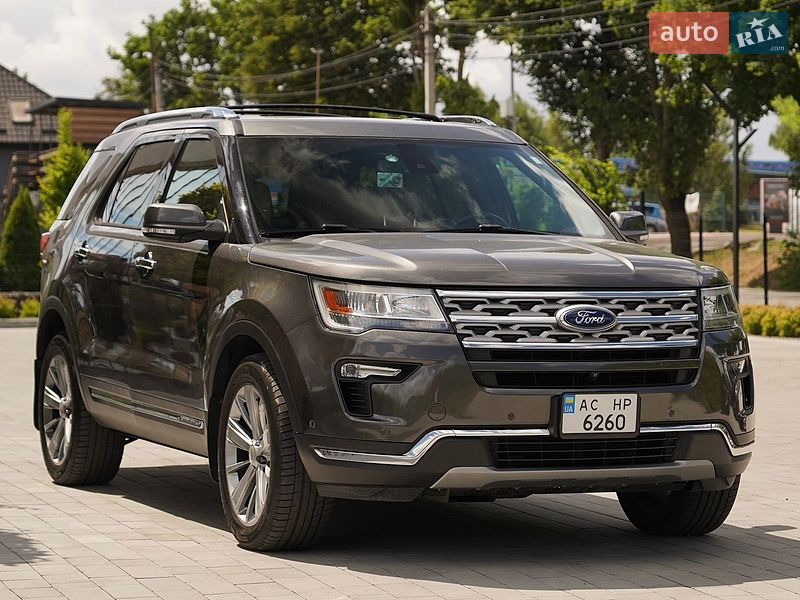 Позашляховик / Кросовер Ford Explorer 2018 в Луцьку
