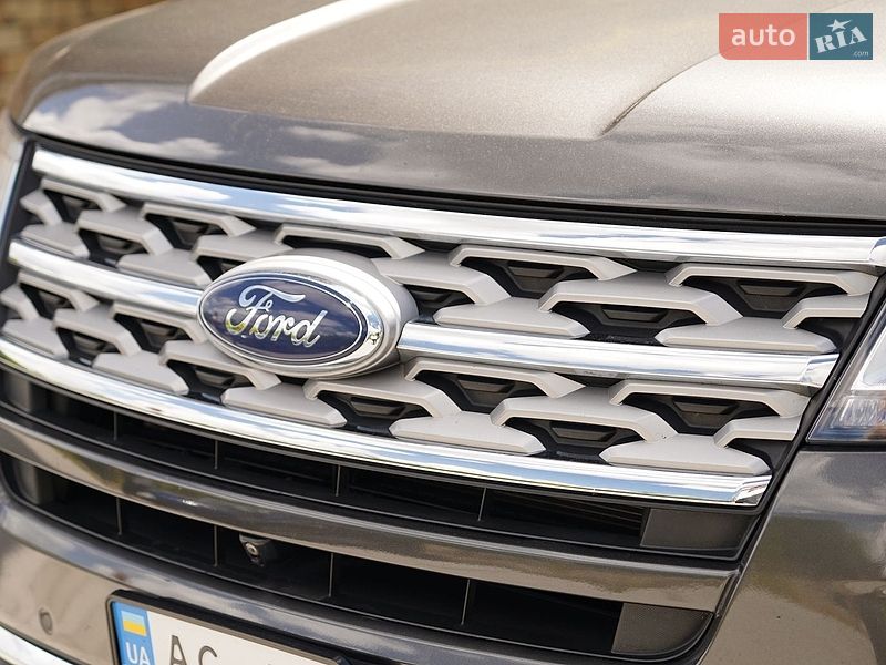 Позашляховик / Кросовер Ford Explorer 2018 в Луцьку