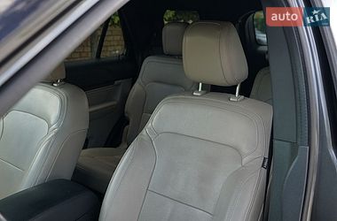 Позашляховик / Кросовер Ford Explorer 2018 в Луцьку