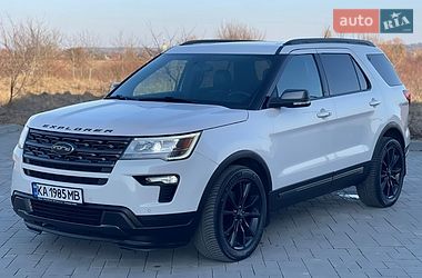 Позашляховик / Кросовер Ford Explorer 2018 в Рівному