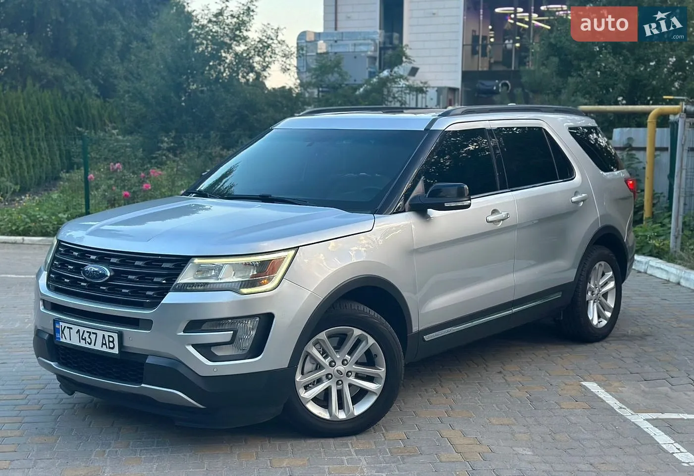 2016 Ford Explorer - фото 1