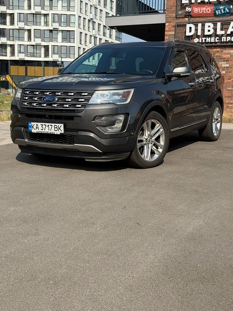 2017 Ford Explorer - мініатюра 3