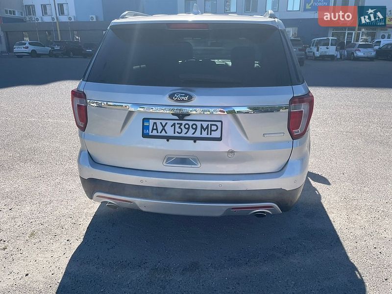 Позашляховик / Кросовер Ford Explorer 2016 в Харкові
