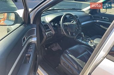 Позашляховик / Кросовер Ford Explorer 2016 в Харкові