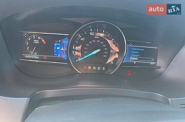 Позашляховик / Кросовер Ford Explorer 2016 в Харкові