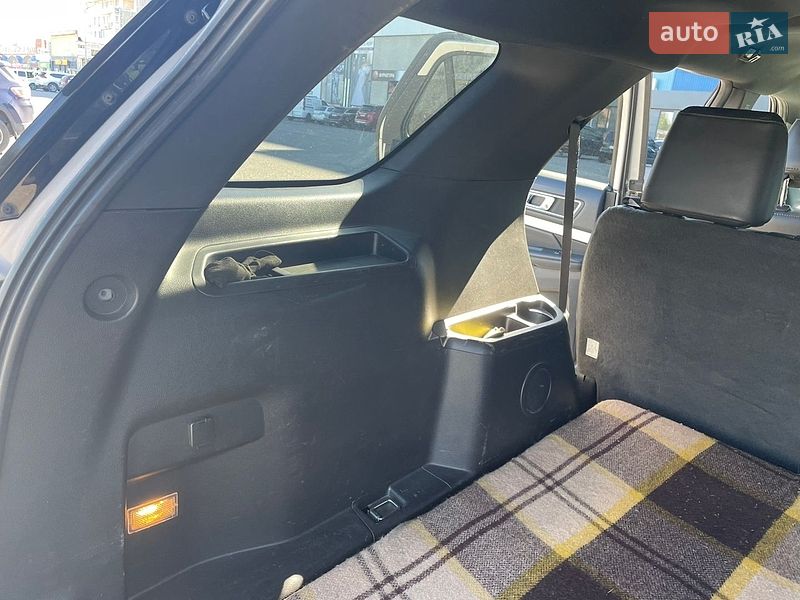 Позашляховик / Кросовер Ford Explorer 2016 в Харкові