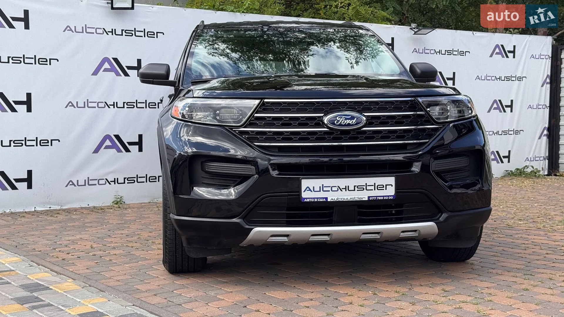 2020 Ford Explorer - мініатюра 4