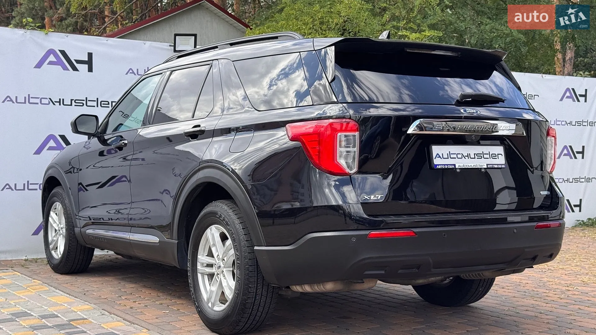 2020 Ford Explorer - мініатюра 25