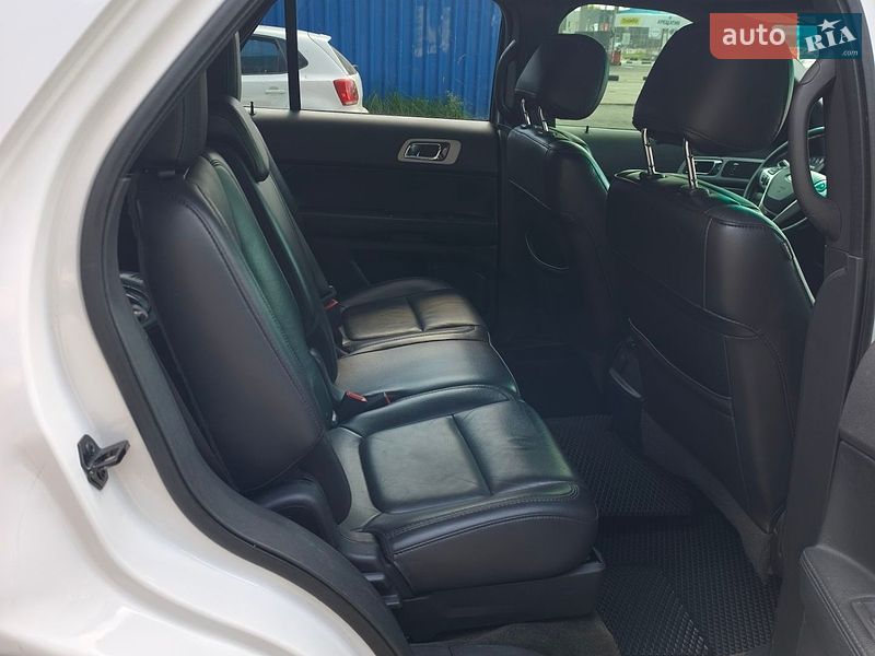 Внедорожник / Кроссовер Ford Explorer 2014 в Харькове