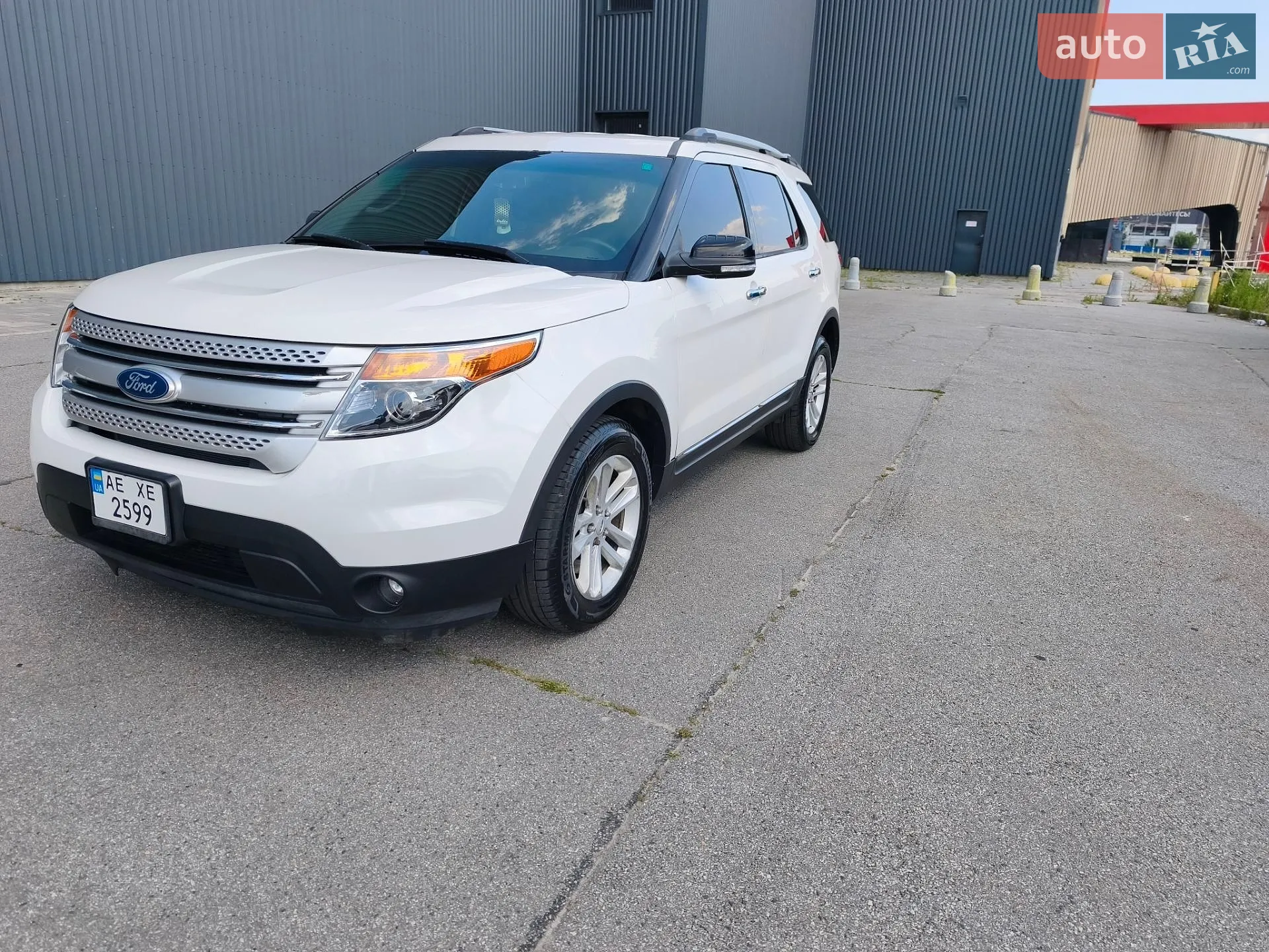 2014 Ford Explorer - мініатюра 2