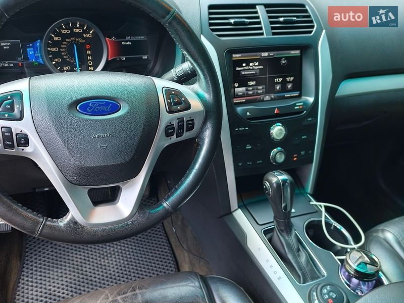 Внедорожник / Кроссовер Ford Explorer 2014 в Харькове
