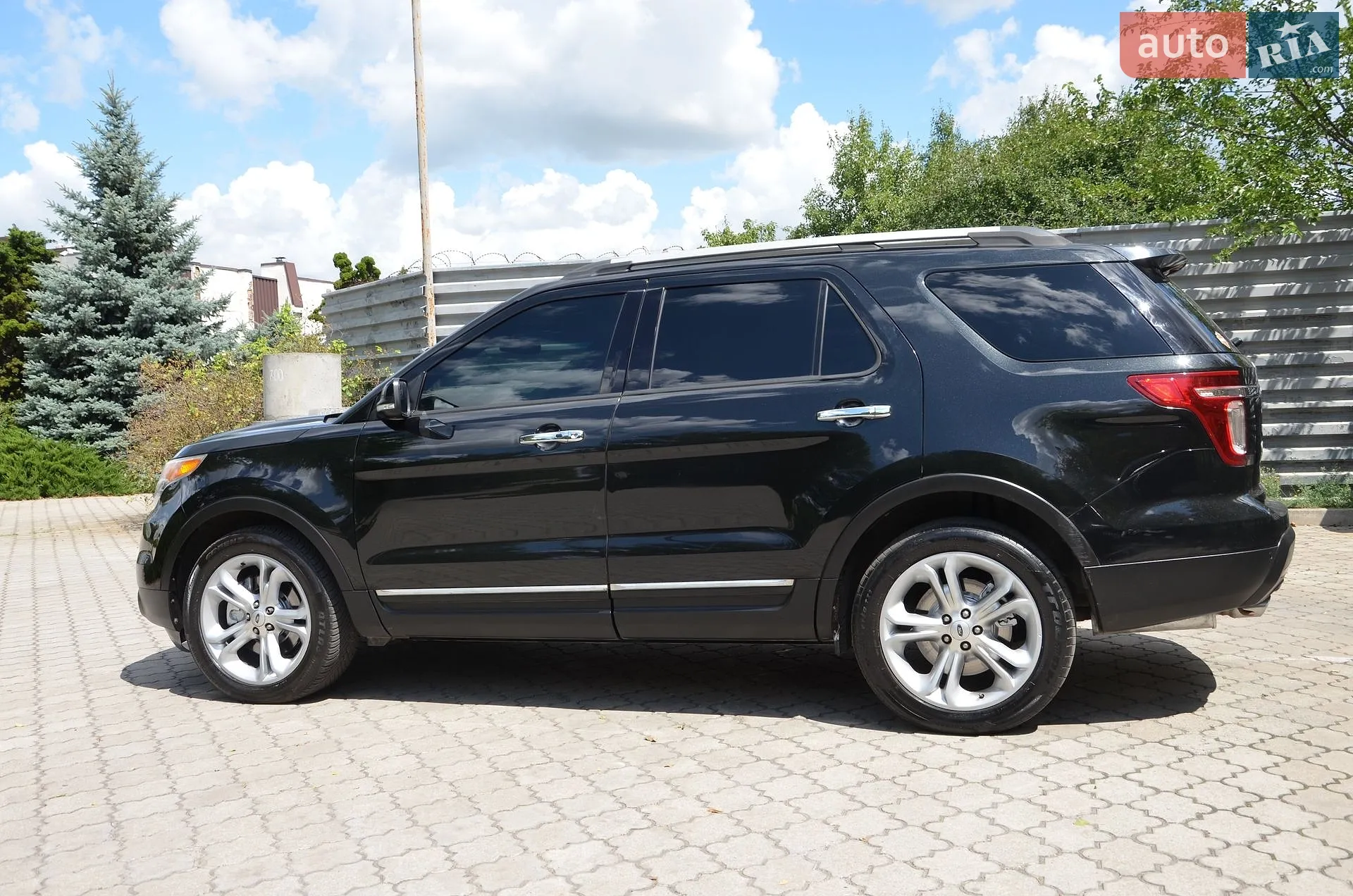 2013 Ford Explorer - мініатюра 11