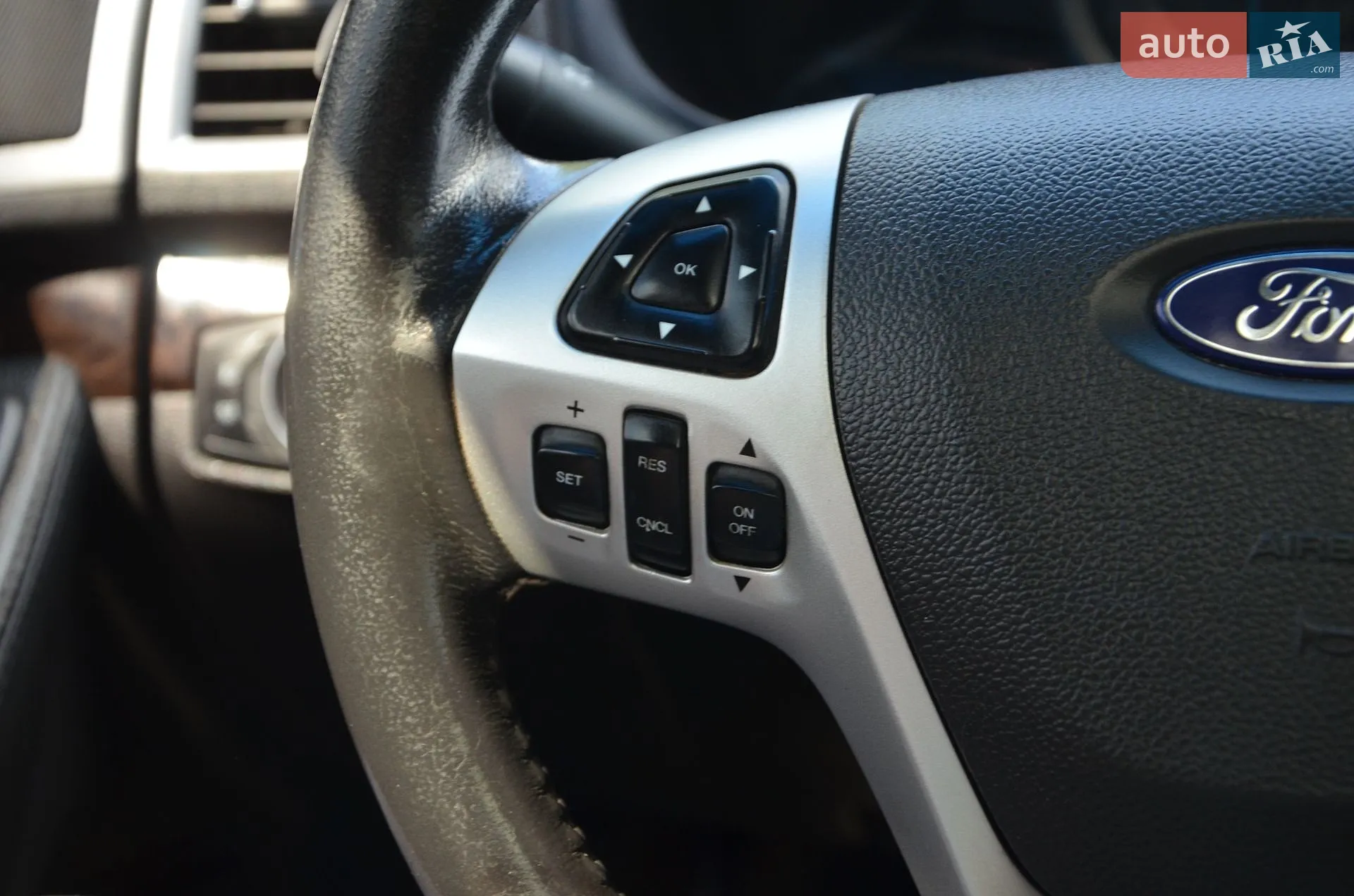2013 Ford Explorer - мініатюра 60