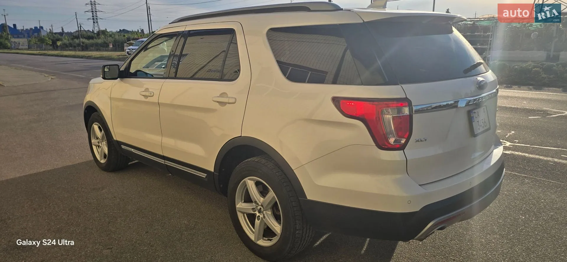 2015 Ford Explorer - мініатюра 3