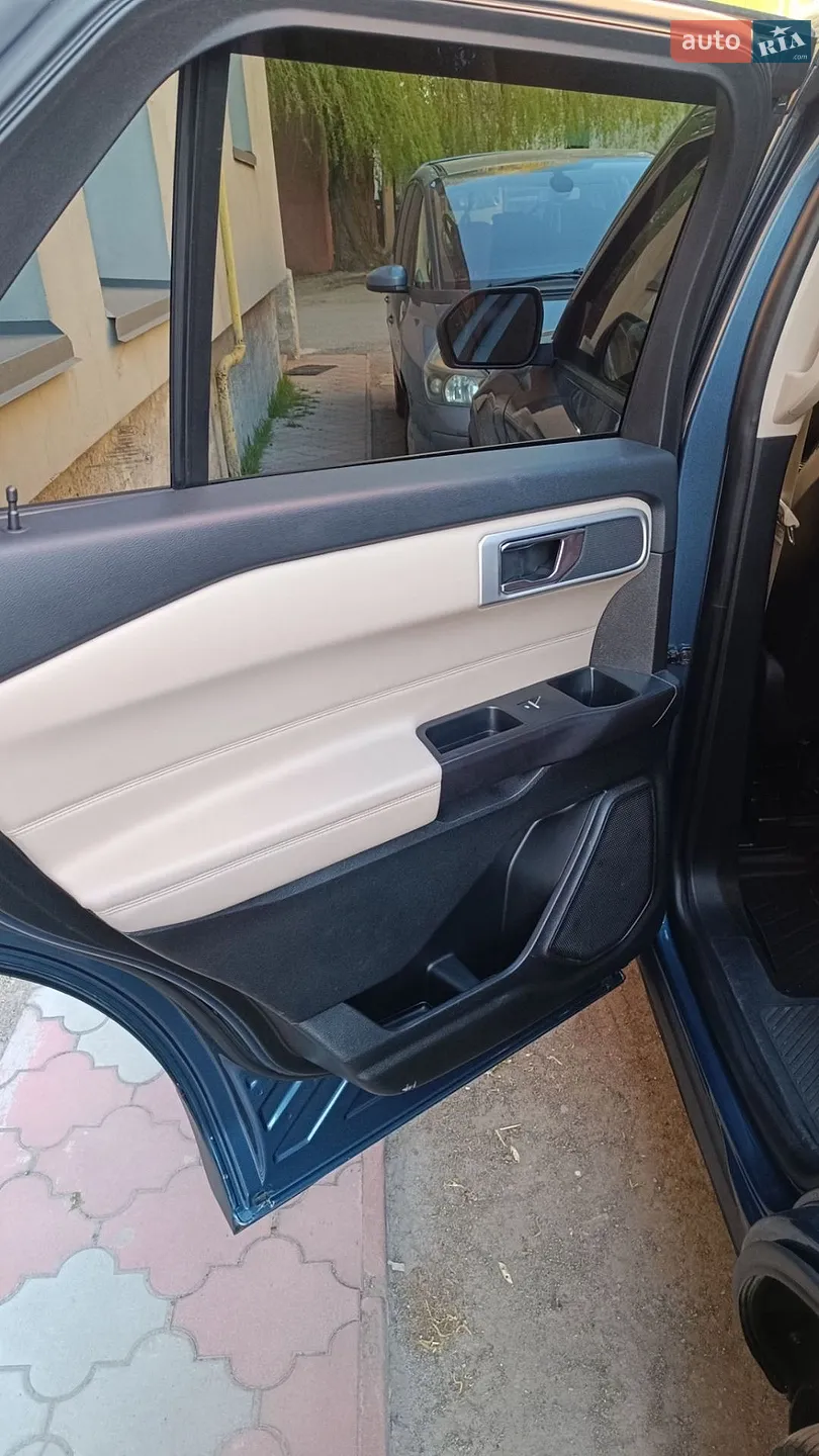 2019 Ford Explorer - мініатюра 9
