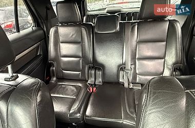 Позашляховик / Кросовер Ford Explorer 2018 в Дубні
