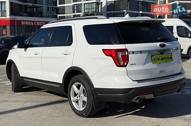 Внедорожник / Кроссовер Ford Explorer 2017 в Львове