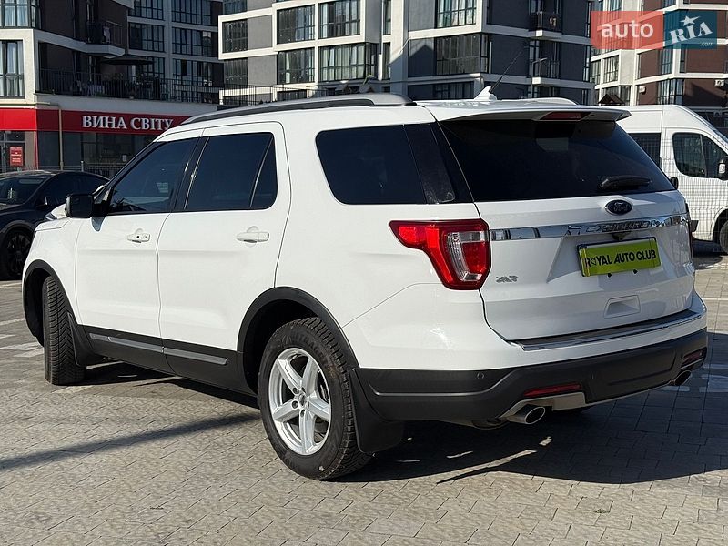 Внедорожник / Кроссовер Ford Explorer 2017 в Львове