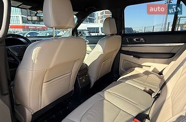 Внедорожник / Кроссовер Ford Explorer 2017 в Львове