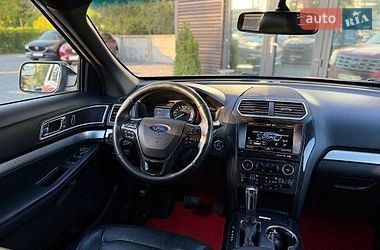 Внедорожник / Кроссовер Ford Explorer 2015 в Львове