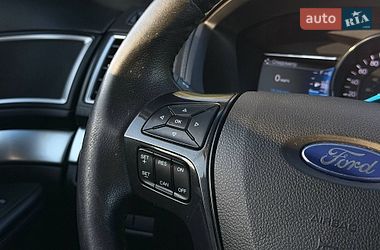 Внедорожник / Кроссовер Ford Explorer 2015 в Львове