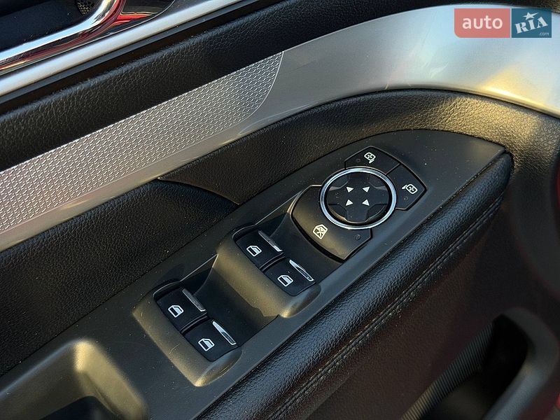 Внедорожник / Кроссовер Ford Explorer 2015 в Львове