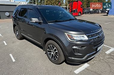 Позашляховик / Кросовер Ford Explorer 2018 в Києві