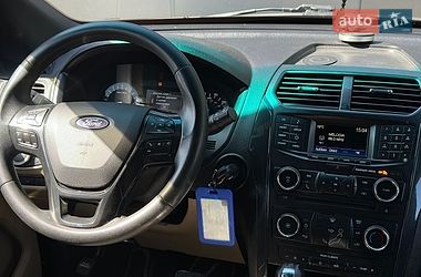 Позашляховик / Кросовер Ford Explorer 2016 в Одесі