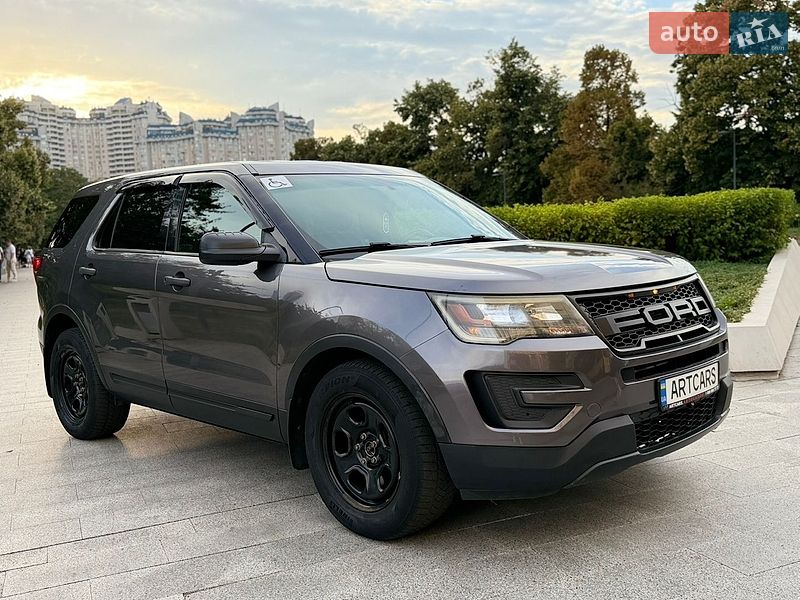 Ford Explorer, фото из объявления