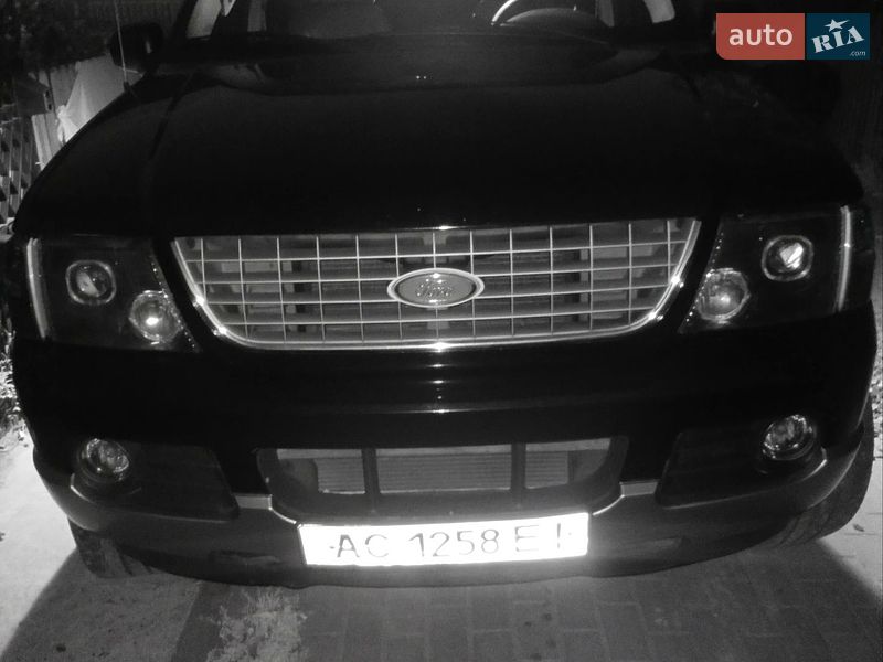 Внедорожник / Кроссовер Ford Explorer 2002 в Хмельницком