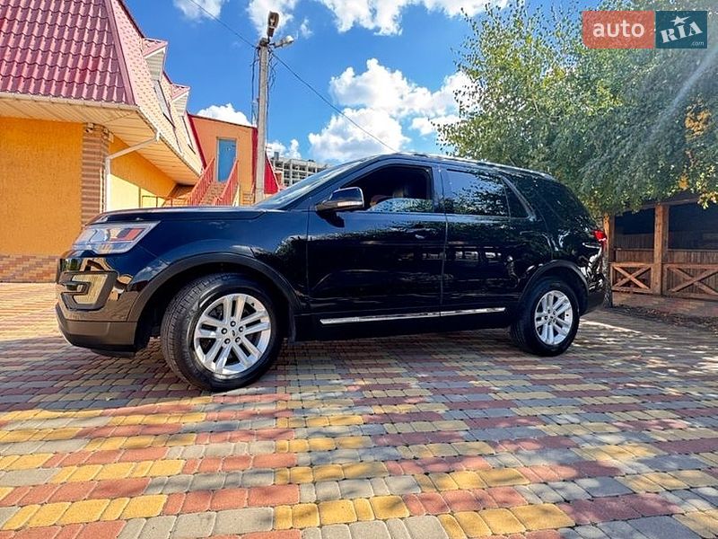 Внедорожник / Кроссовер Ford Explorer 2015 в Киеве Внедорожник / Кроссовер Ford Explorer 2015 в Киеве
