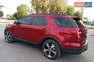 Позашляховик / Кросовер Ford Explorer 2018 в Шепетівці фото 3 Позашляховик / Кросовер Ford Explorer 2018 в Шепетівці