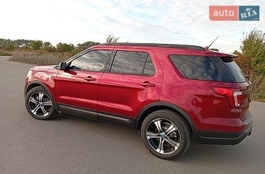Позашляховик / Кросовер Ford Explorer 2018 в Шепетівці фото 14 Позашляховик / Кросовер Ford Explorer 2018 в Шепетівці