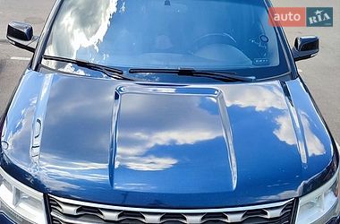 Позашляховик / Кросовер Ford Explorer 2015 в Києві