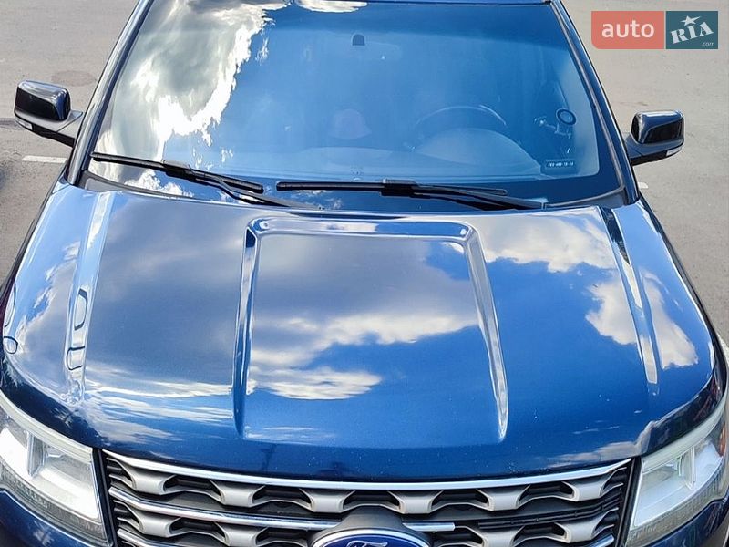 Позашляховик / Кросовер Ford Explorer 2015 в Києві