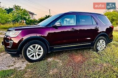 Внедорожник / Кроссовер Ford Explorer 2017 в Каменском фото 7 Внедорожник / Кроссовер Ford Explorer 2017 в Каменском