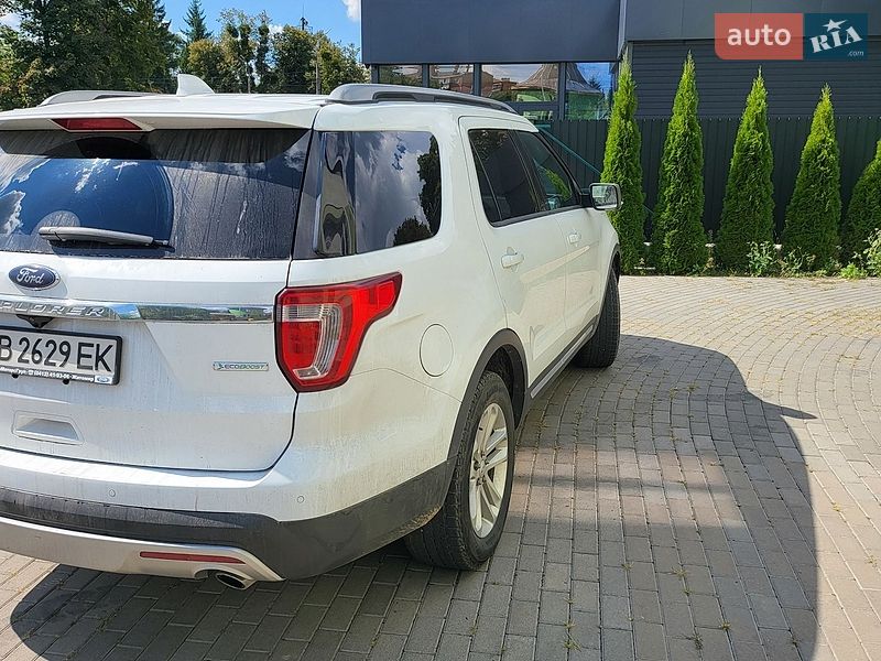 Внедорожник / Кроссовер Ford Explorer 2017 в Виннице