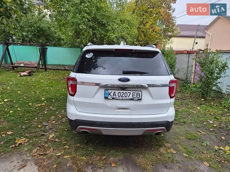 Ford Explorer