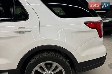 Позашляховик / Кросовер Ford Explorer 2018 в Кропивницькому
