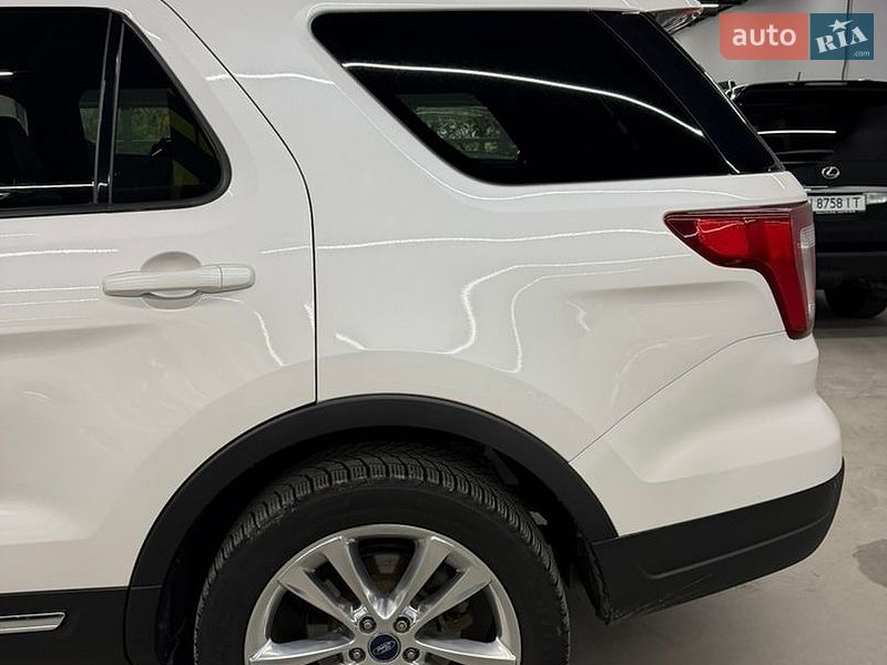 Позашляховик / Кросовер Ford Explorer 2018 в Кропивницькому
