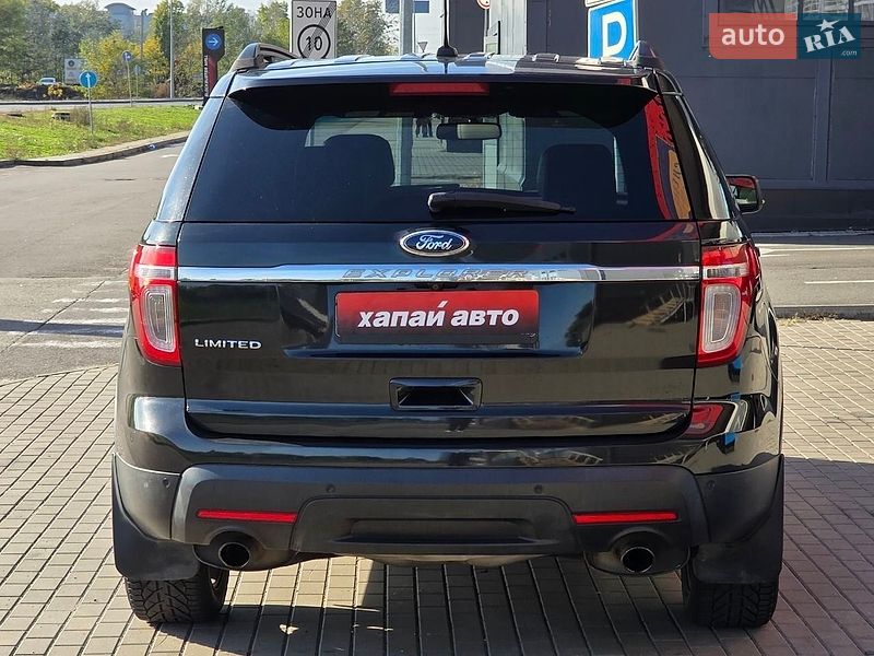 Позашляховик / Кросовер Ford Explorer 2011 в Києві
