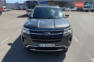 Позашляховик / Кросовер Ford Explorer 2018 в Києві