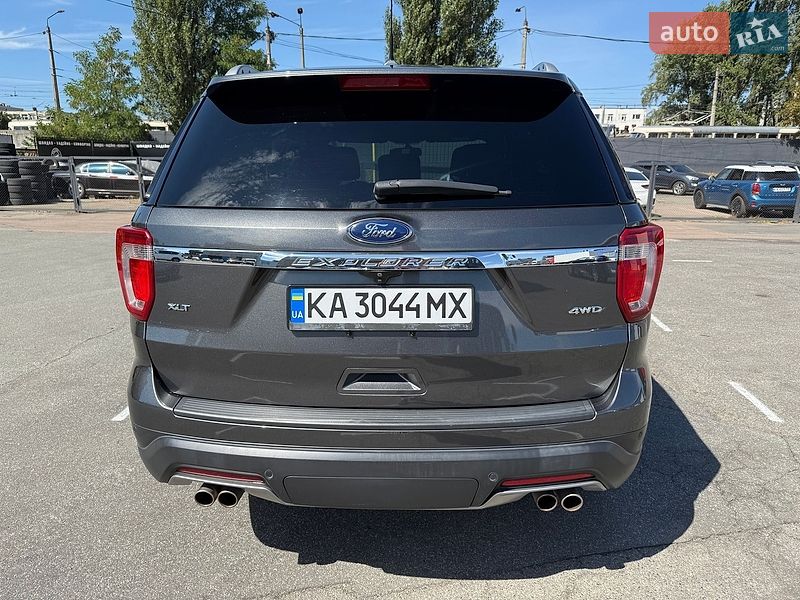 Позашляховик / Кросовер Ford Explorer 2018 в Києві