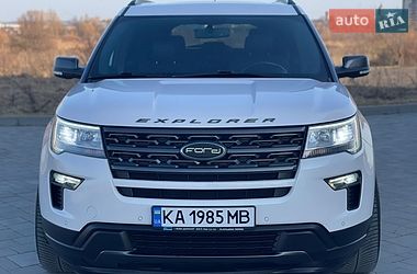 Позашляховик / Кросовер Ford Explorer 2018 в Рівному