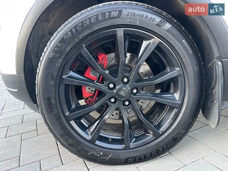 Позашляховик / Кросовер Ford Explorer 2018 в Рівному