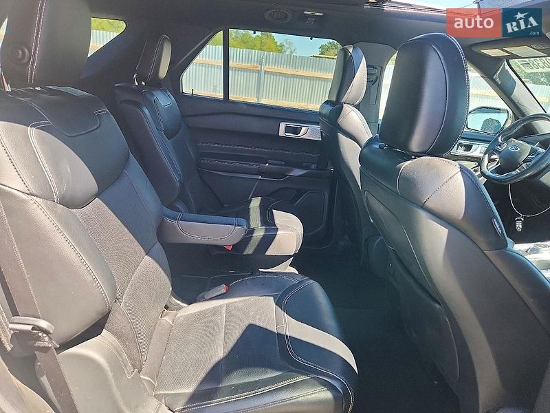 Позашляховик / Кросовер Ford Explorer 2019 в Ужгороді