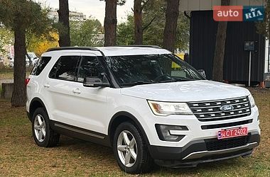 Внедорожник / Кроссовер Ford Explorer 2017 в Черновцах