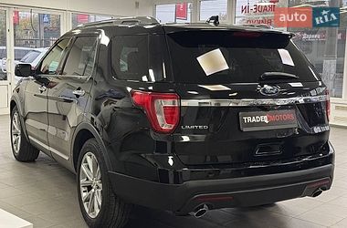 Позашляховик / Кросовер Ford Explorer 2017 в Києві