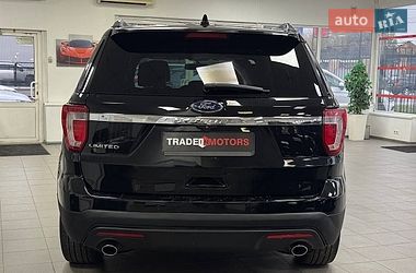 Позашляховик / Кросовер Ford Explorer 2017 в Києві